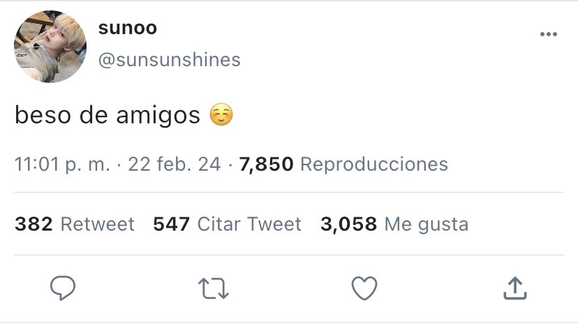 sunoowawito's tweet photo. mini au — sunsun

   “ k-pop star “

sh cree que es 100% heterosexual hasta que empieza a tener su primer boycrush con su amigo sn que hace cuestionar a su corazón 

“ ay, divine, eres lo más cute que hay “ https://t.co/sxGOhvTpZa