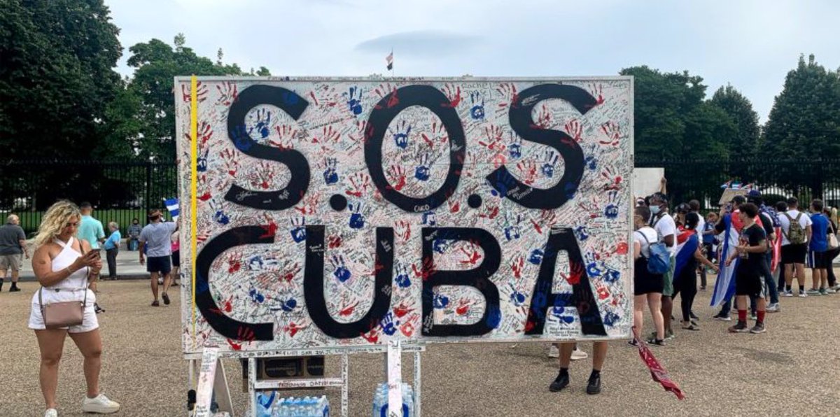 CubaFreeNow1's tweet image. La dictadura de  castrista pisotea el derecho de los cubanos a pedir libertad.Mantener presos a quienes solo han pedido libertad es una grave aberración . ¡Es hora de actuar! #LibertadParaLosPresosPoliticos #DerechosHumanos #NoMásPresosPolíticos
#AbajoLaDictadura