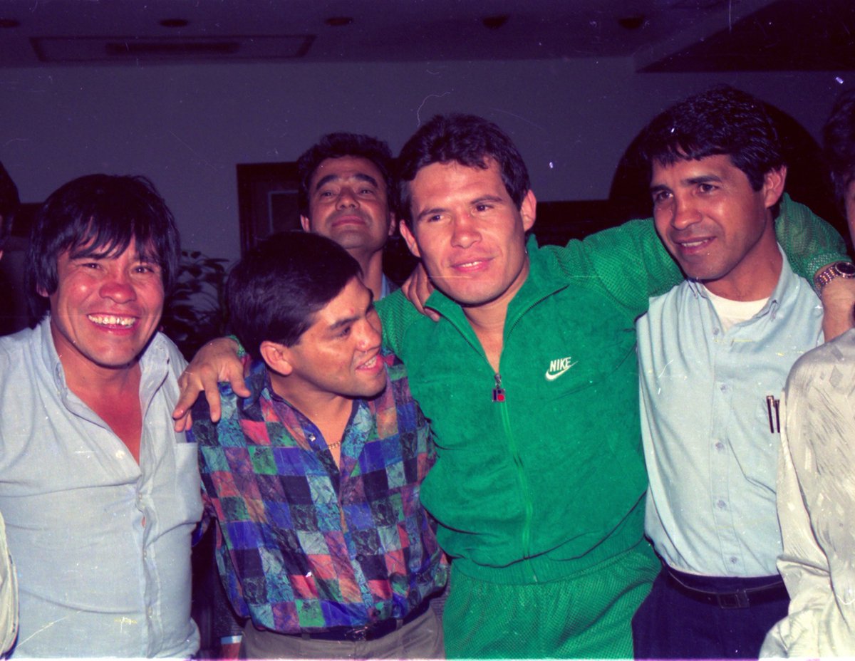 ChiquitaGlz's tweet photo. #TBT @Jcchavez115 #PuasOlivares #RafaelHerrera https://t.co/pm5MRkrakN