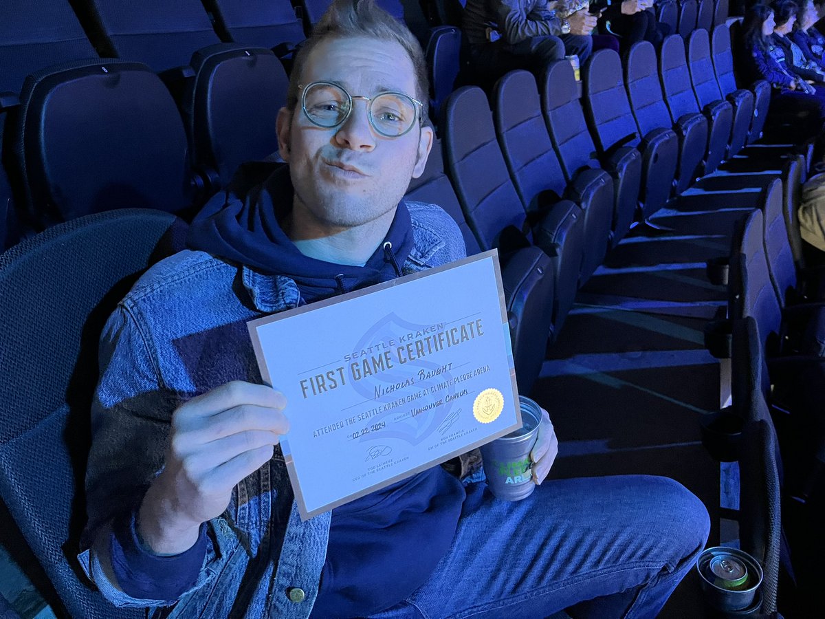 wardellb3's tweet photo. Hi @SeattleKraken it’s my buddy’s first #SeaKraken game! Can you put him on the screens?! Let’s go!!! #Seattle #NHL cc:@Canucks https://t.co/SDStEQHT8N