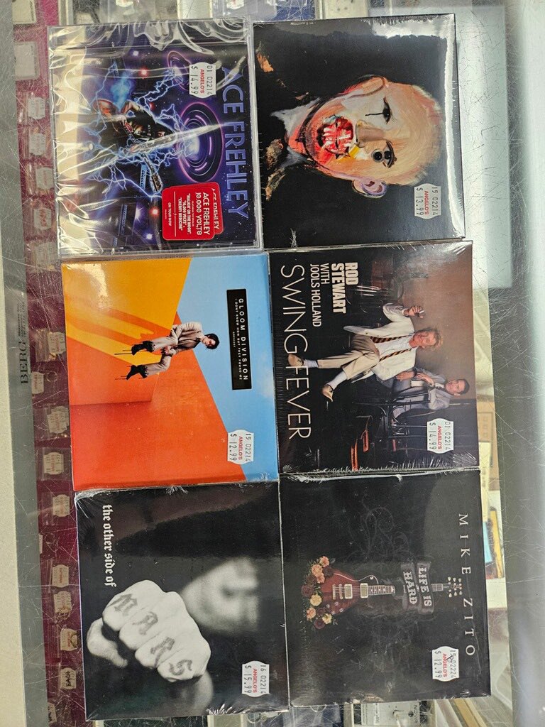 AngelosCDs's tweet photo. Tomorrow’s New CD releases!! https://t.co/hmkBriWTfP