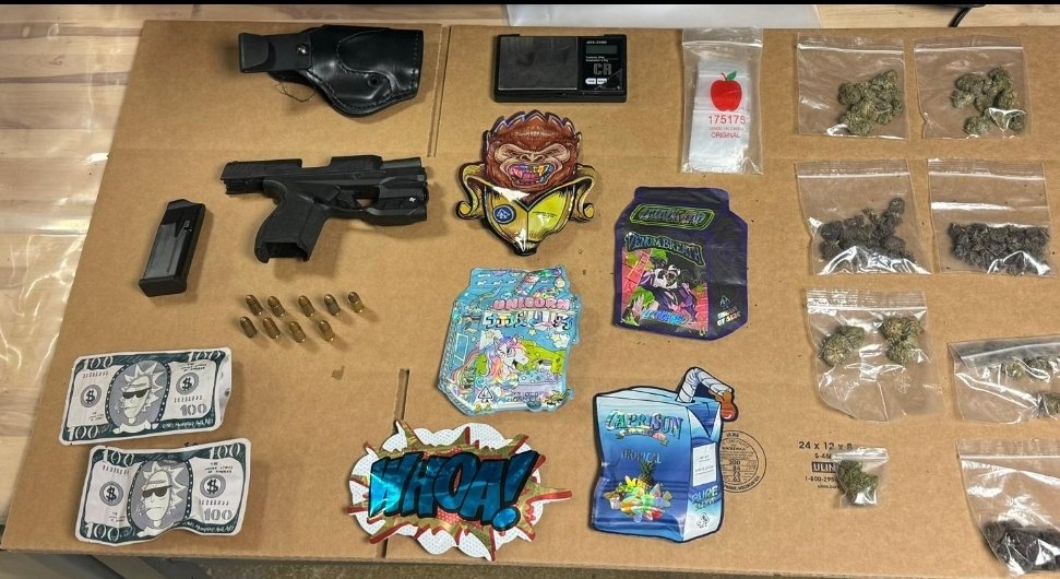 Lieutenant Kevin Ruggiero (@ruggierompd) on Twitter photo Great work by the <a href="/MiamiPD/">Miami PD</a> Crime Gun Intelligence Unit and Violent Crimes Unit for collaborating in apprehending an offender and removing another firearm off the streets. #Teamwork <a href="/rperezmpd/">First Assistant Chief Richard Perez</a> <a href="/jrodriguezMPD/">Major J Rodriguez</a> <a href="/MajorBJosephMPD/">Major Bianca Joseph</a> Great work by the <a href="/MiamiPD/">Miami PD</a> Crime Gun Intelligence Unit and Violent Crimes Unit for collaborating in apprehending an offender and removing another firearm off the streets. #Teamwork <a href="/rperezmpd/">First Assistant Chief Richard Perez</a> <a href="/jrodriguezMPD/">Major J Rodriguez</a> <a href="/MajorBJosephMPD/">Major Bianca Joseph</a>