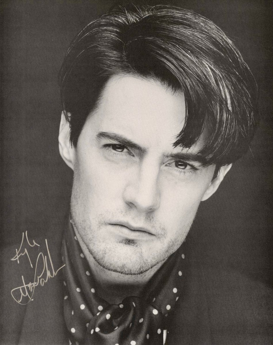Happy birthday to @Kyle_MacLachlan! 🎂
8x10 headshot signed by MacLachlan is from our collection.
#KyleMacLachlan #Dune #BlueVelvet #TwinPeaks #Showgirls #TalesfromtheCrypt #TheDoors #TheFlintstones #SexandtheCity #TheLibrarian #HIMYM #AgentsofSHIELD #InsideOut #AmericanDad #GTA3