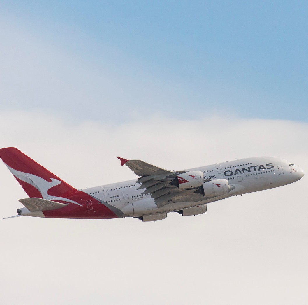 Severe storms forecast in Sydney late this afternoon to impact flights. Qantas will use an Airbus A380 from Melbourne to Sydney to help get customers on their way. More information: bit.ly/48uCz8h