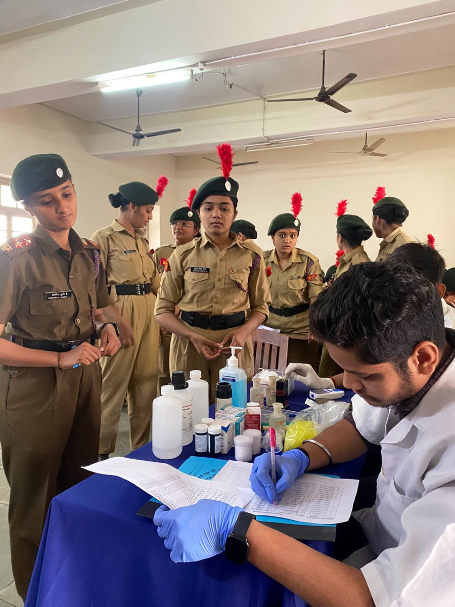 saplabIITGN's tweet image. #ChangeFest organized in partnership with @NCC_Dte_Gujarat @UNICEFIndia @MoHFW_GUJARAT @smartcityrajkot 

for #AnemiaMuktBharat to ensure Smart Mind, Solid Body ! 

The campaign focusses on Test, Treat &amp;amp; Talk with 800+ NCC cadets. 

#ChangeFestNCC