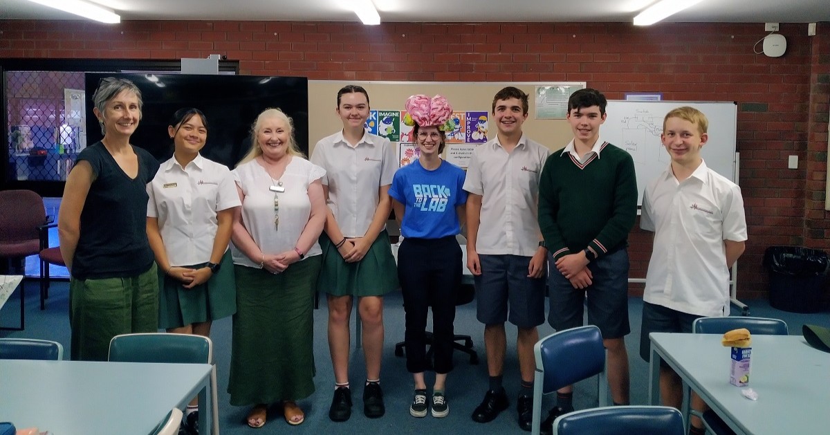 PerronInstitute's tweet photo. Assoc Professor Jenny Rodger (Head of Brain Plasticity at Perron Institute|UWA and WA State coordinator of the #BrainBeeChallenge) visited Bunbury Catholic College this week to give a presentation on Neuroscience and met with past and current Brain Bee participants. https://t.co/CbQwSB5RbY