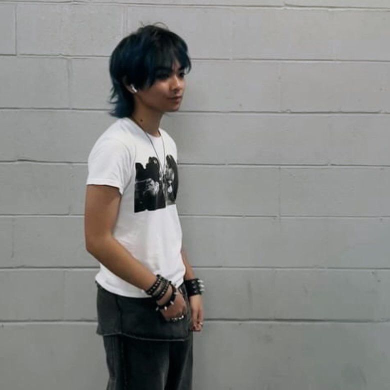 1of1s + tee restock on monday @ 6pm cst ヘ(^_^ヘ)