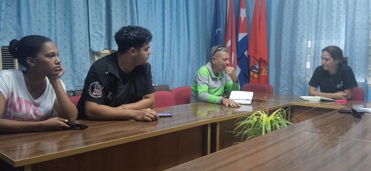 Intensa jornada de intercambio con jóvenes de la <a href="/UnissJMarti/">Universidad de Sancti Spíritus José Martí Pérez</a> y el <a href="/gjaactaf/">Grupo de Jóvenes Agreocólogos</a> en Sancti Spíritus.
<a href="/SomosReJACBTJ/">ReJAC-BTJ</a> 
#TejiendoConCienciAmbiental