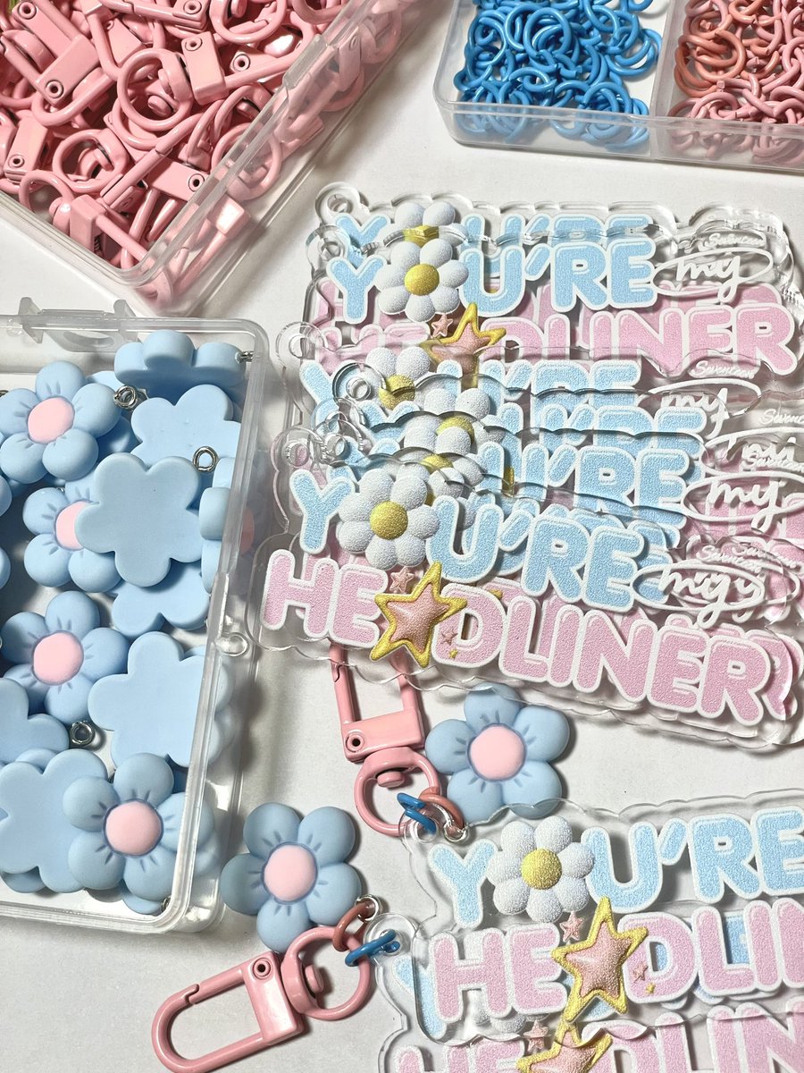 _itspeachlyn's tweet photo. ᡣ𐭩 •｡ꪆৎ ˚⋅ #itspeachlynsells — making of batch 2 orders

will start shipment of fully paid orders this today instead of waiting until March 1  ◡̈

order now for 130 php!!
can do downpayment of 70 php!! 

order form: https://t.co/V1FCmpS9AT https://t.co/j1AN8FKRRy