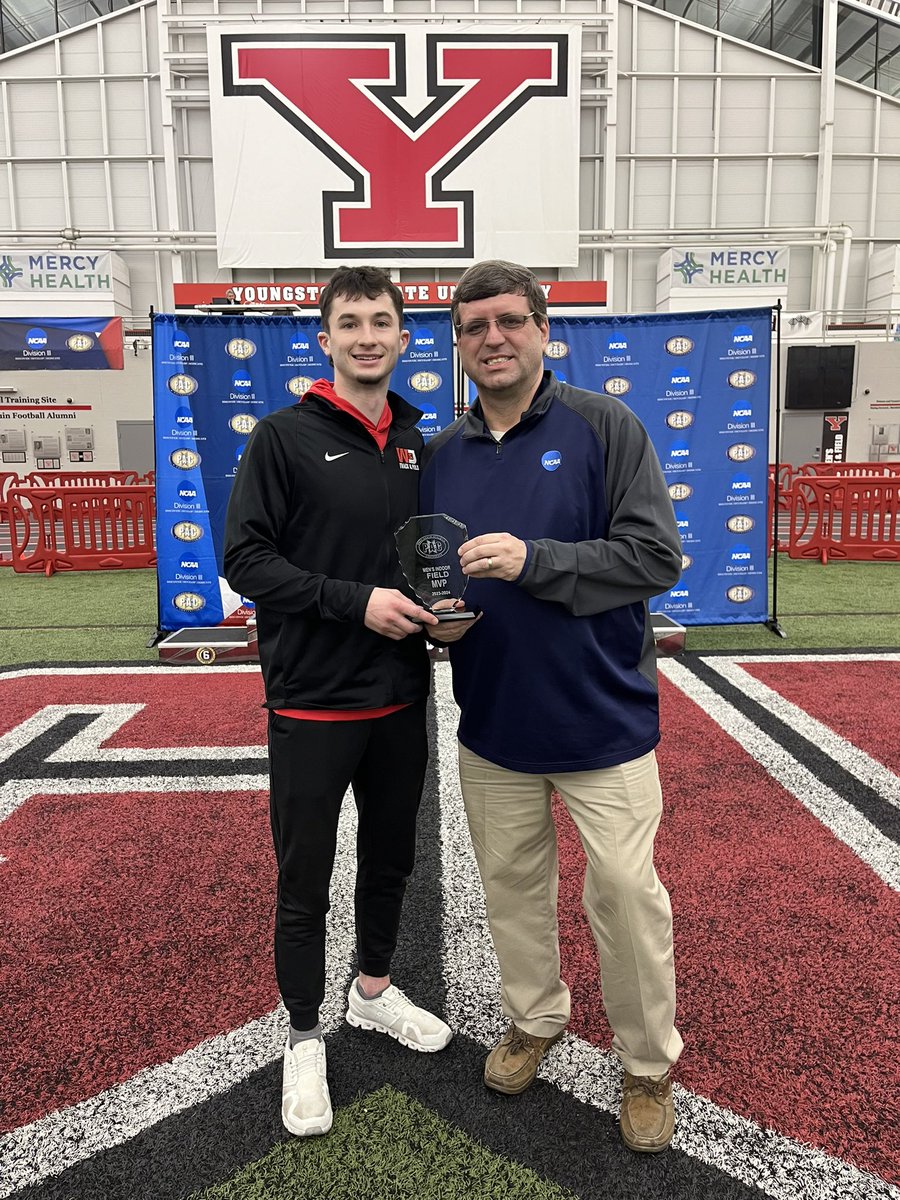 PAC_Athletics's tweet photo. 2024 PAC Men’s Indoor Track &amp; Field Awards:
🏆Newcomer of the Year: Dom Flitcraft
🏆 Most Outstanding Performer in Track: Kevin Arseneaux 
🏆 Most Outstanding Performer in Field: Nate Sciarro
🏆 Track &amp; Field MVP: Aaron Moon
🏆 Coach of the Year: Jessica Cooper 
#pactf #d3tf https://t.co/T8RNPk0YvN
