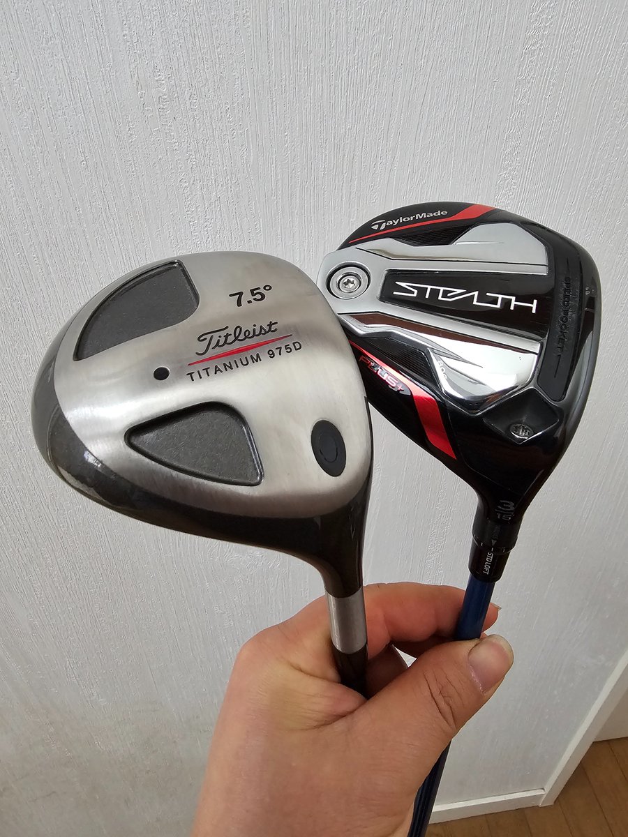 aobarider's tweet photo. お前らがメルカリかヤフオクに直行したくなる画像。#Titleist #975D #WITB #クラブセッティング #ゴルフ初心者 #ゴルフ好きと繋がりたい #ゴルフ武勇伝 #ゴルフR32 https://t.co/FGnxsP0yqT