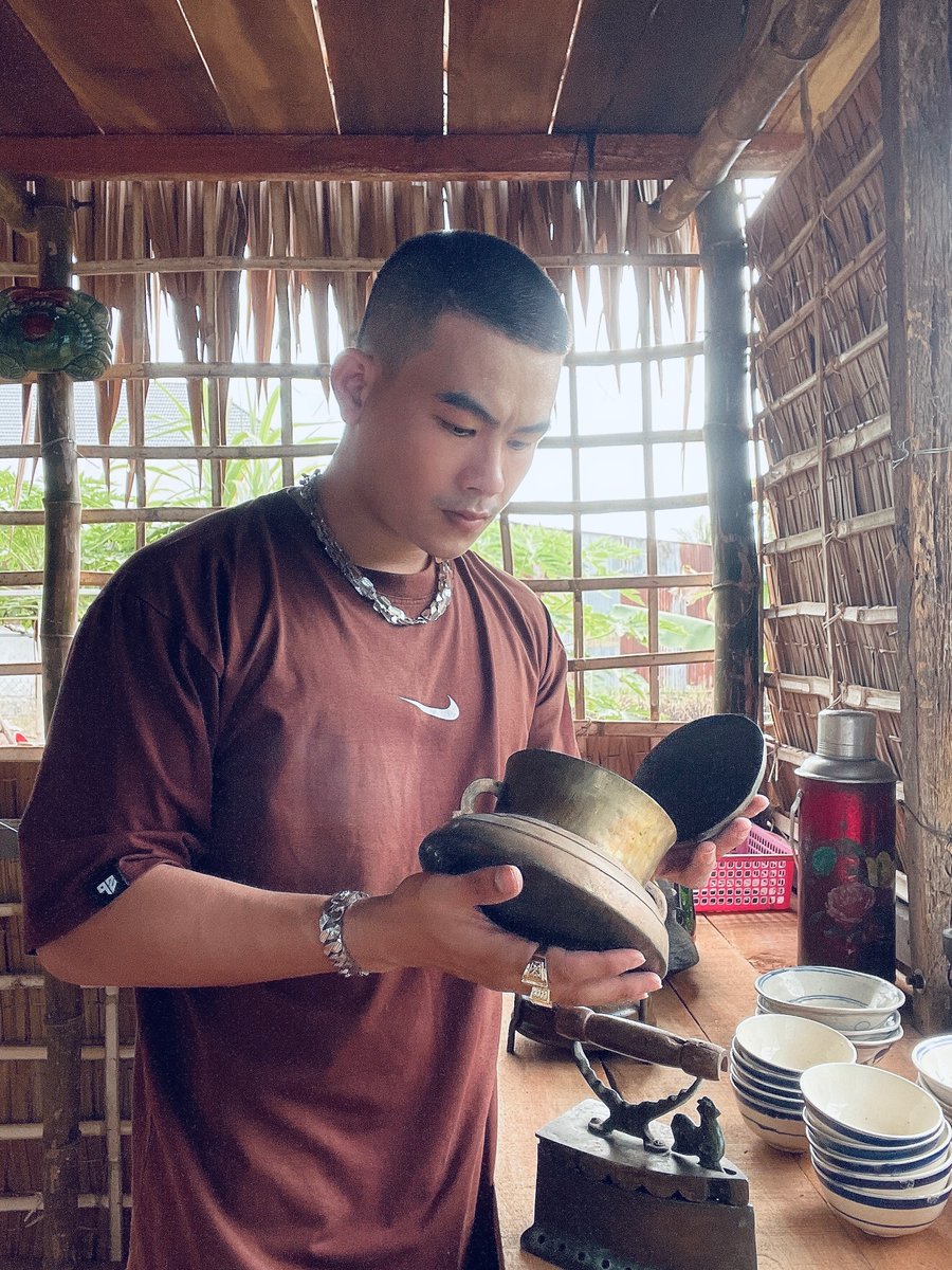 quysml's tweet photo. Anh dân miền tây nhà ở Đồng Tháp 😛😛😛😛 https://t.co/ExkVCTSIAu