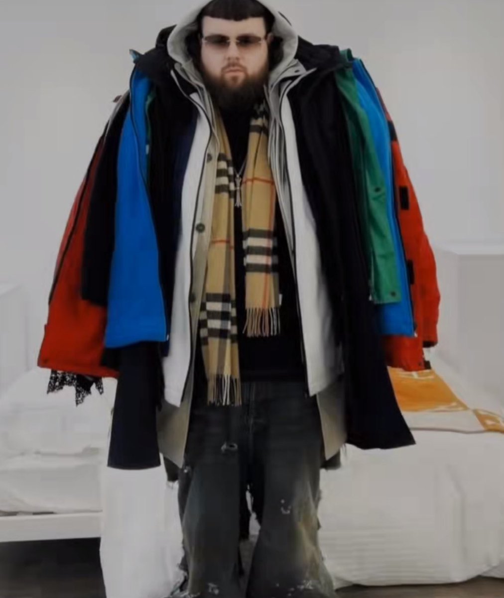 Marquiz Hogglewonker III tweet media