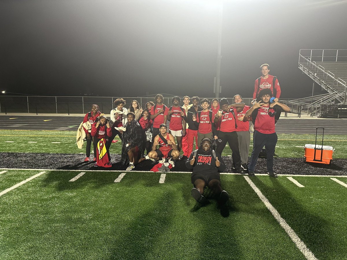 🥇🔥  Congratulations to our Varsity Boys taking home the GOLD tonight in Anahuac! #ctc