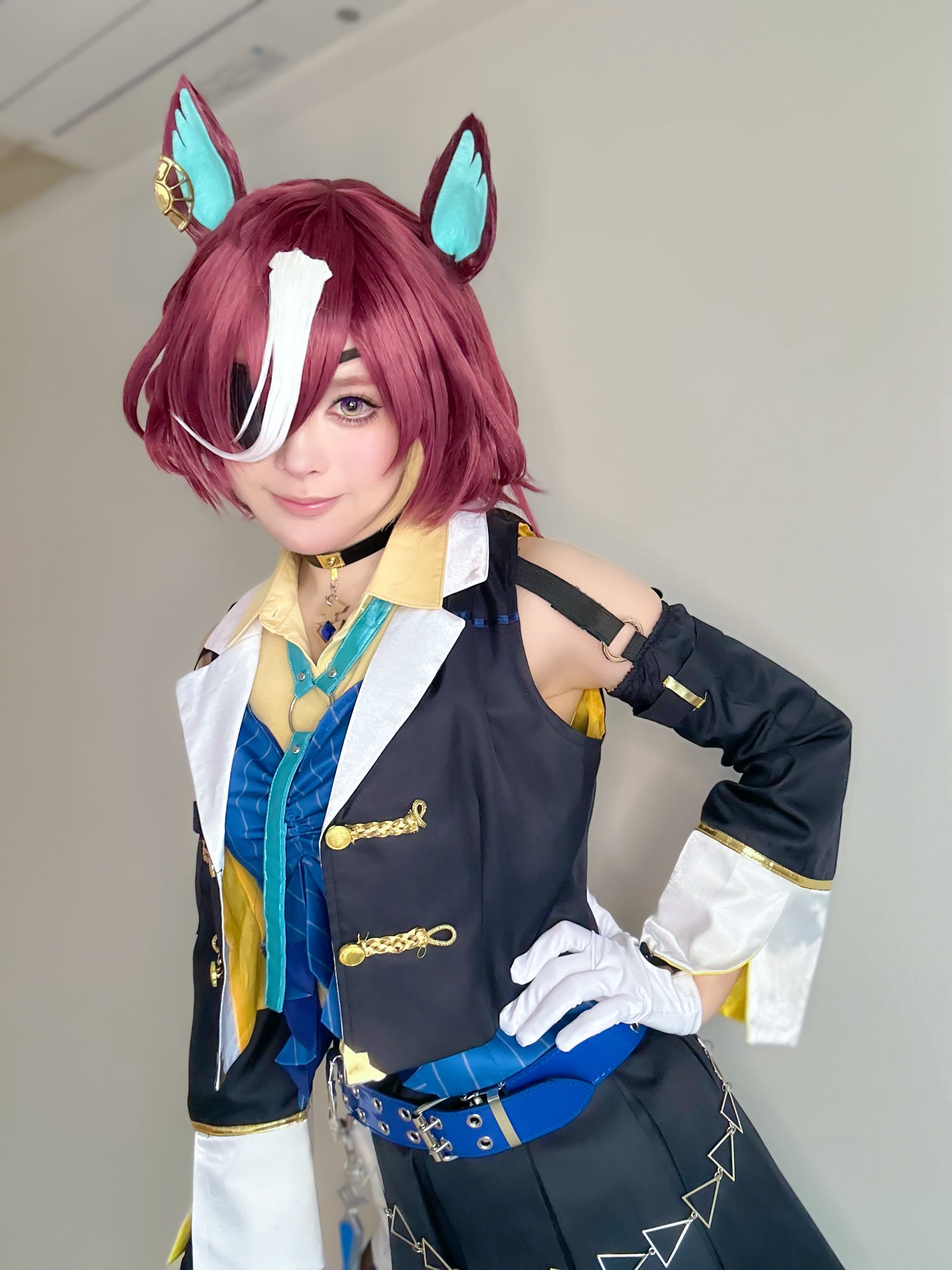 コスプレ　腋  / X