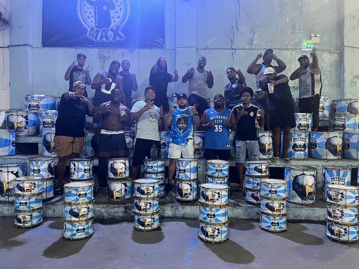 thyago_n's tweet photo. A tropa dos que é, é tá na pista 🦅💙 https://t.co/wkAbJI0QIp