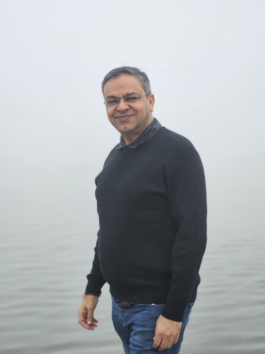 LakhyaniKailash's tweet photo. We had a wonderful experience visiting the Bank of the holy River Ganga in Patna. 🌊 Grateful for the guidance and company of our state leaders. 🙏 🏞️ #Ganga #Patna #RiversofIndia #HolyGanges #TravelIndia https://t.co/lWSem5o0LG