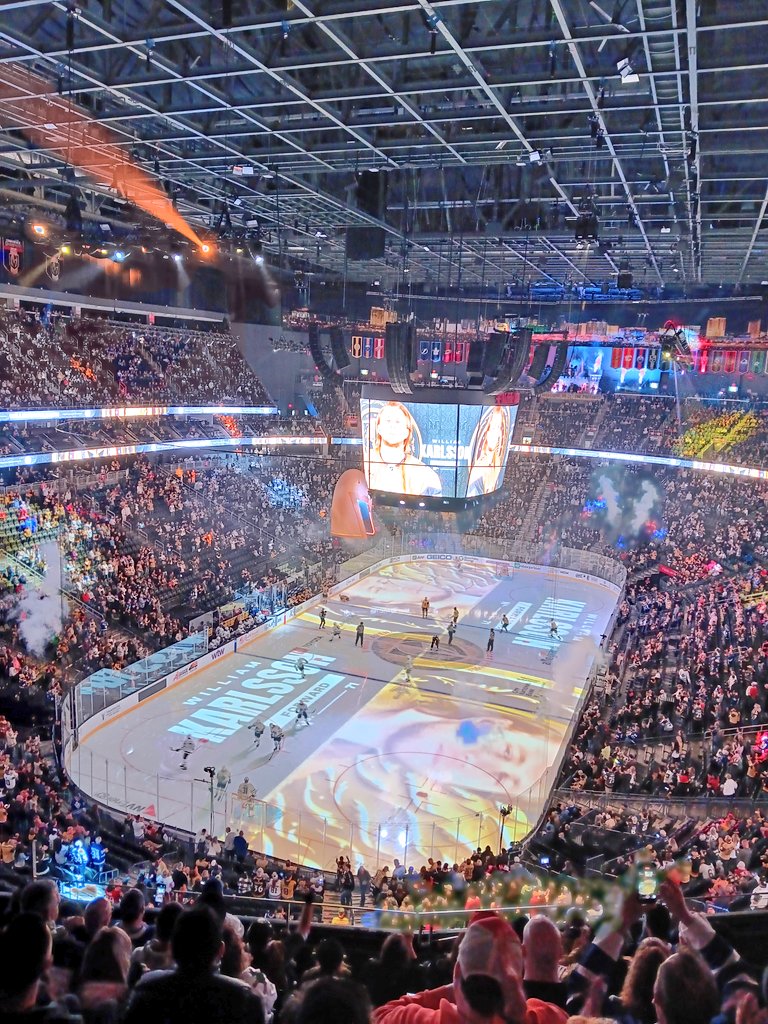 My first @VegasGldnKnghts game @TMobileArena vs @MapleLeafs #VegasBorn #Vegas #MapleLeafs