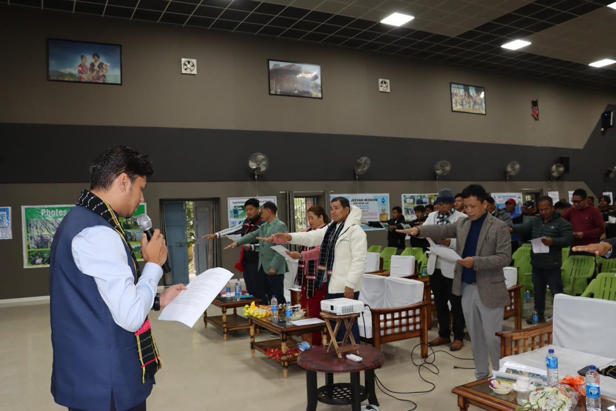 Lohit District Celebrated the 100% FHTC saturation under JJM. Asst. Commissioner Kamaleshwar Rao, IAS was the chief guest and Banlong Tindiya ZPM Tezu attended as the Guest of honour of the program. 
<a href="/PMOIndia/">PMO India</a> 
<a href="/JalShaktiMin/">Ministry of Jal Shakti</a> 
<a href="/ArunachalCMO/">CMO Arunachal</a>
<a href="/MyGovArunachal/">MyGov Arunachal Pradesh</a> 
<a href="/ArunachalDIPR/">ARUNACHAL IPR</a>