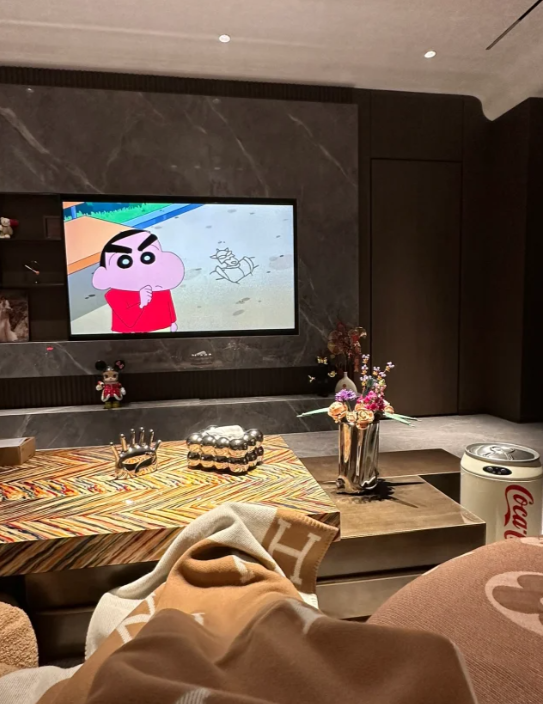 ひかり tweet media