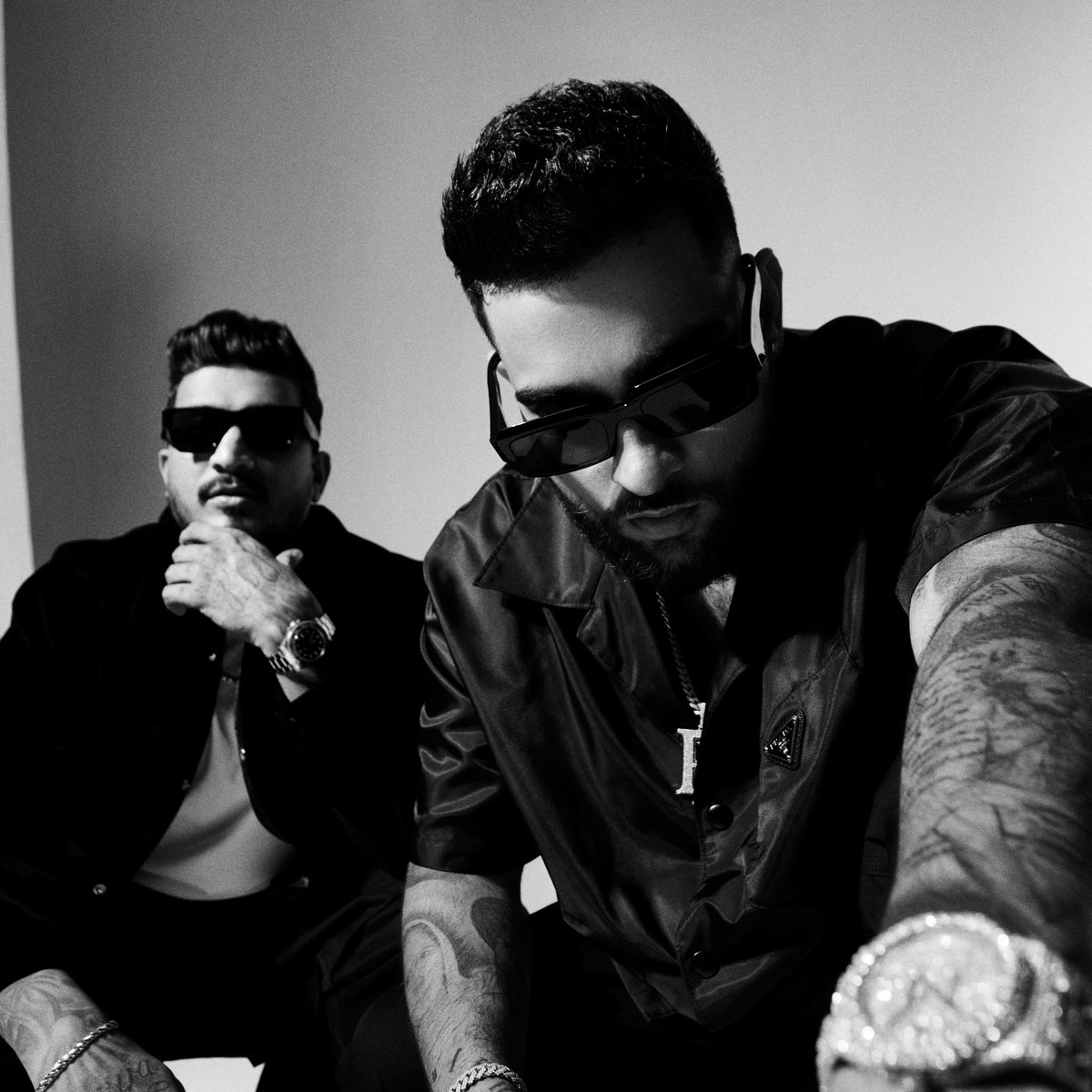 DIVINE (<a href="/VivianDivine/">DIVINE</a>) and Karan Aujla (<a href="/GeetanDiMachine/">Karan Aujla</a>) prove that — be it in versatility or wordplay — they're simply unmatched. Listen now to their new album #StreetDreams. apple.co/StreetDreams