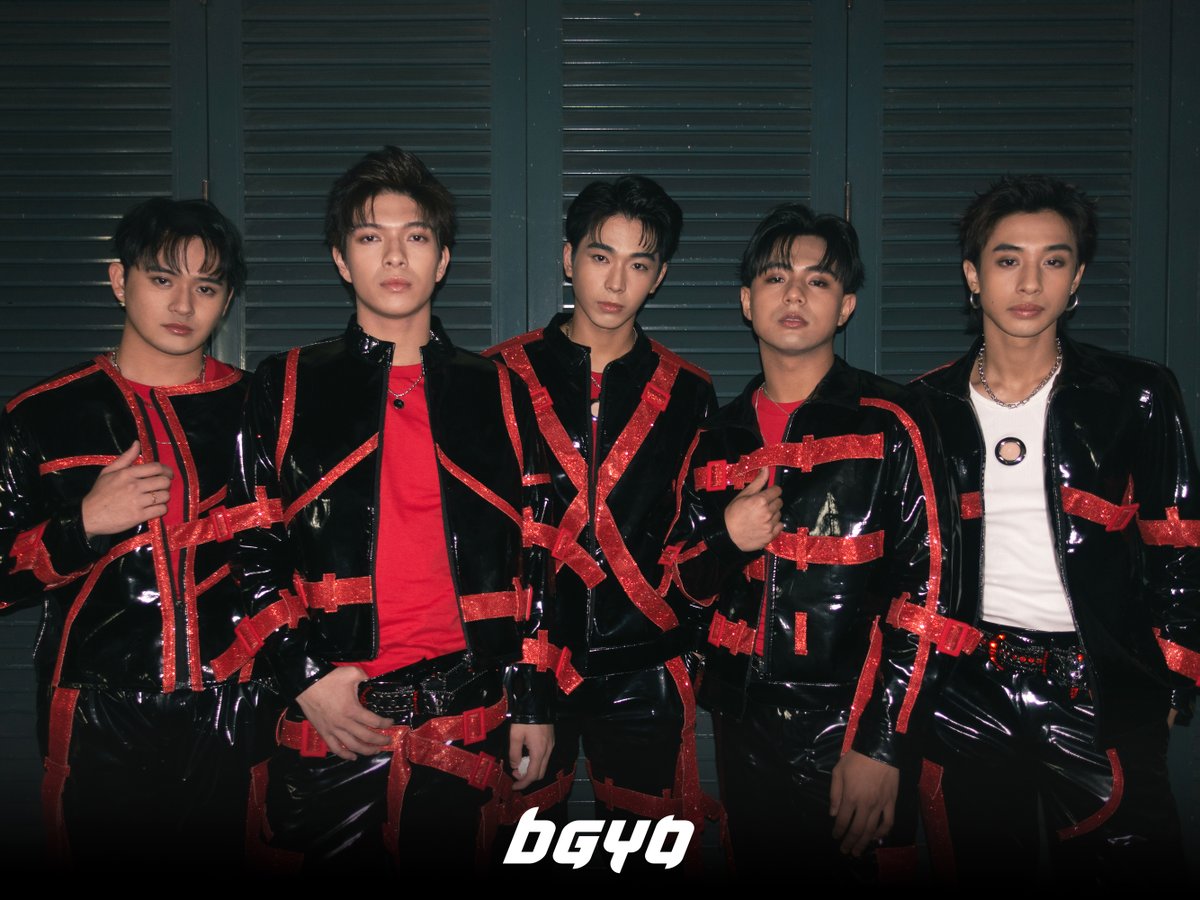 #BGYO Chowking Natcon Group Photo Series

🎶 Look how far we've come... there's beauty in our unity we've found... 🎶

Salamat, <a href="/chowking_ph/">Chowking 超群</a> for having us last night!🫰
