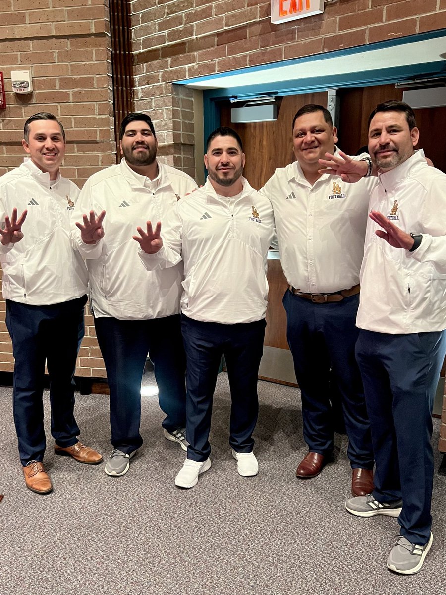 Michael Vigil tweet media