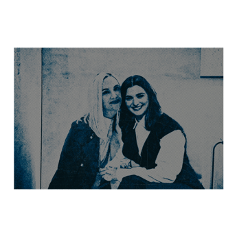 sensacionalmind's tweet image. she’s  so  𝗆𝗂𝗇𝖾  and  I’m  completely  in  love  with  my  girl.  how I  can  feel  so  good?  just,  I  love  this  woman. 🤍