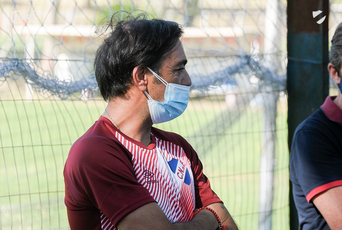 Lalinea_tw's tweet photo. ¡Declaración del "Chino" Recoba!

🔊: "Hoy con la comunicación se sabe todo, como se les puede lastimar, como hay que tener cuidado, nosotros habíamos practicado con otro equipo de ellos, hicieron una variante pero ahí está la inteligencia de los jugadores". https://t.co/L0gGg7YcPO