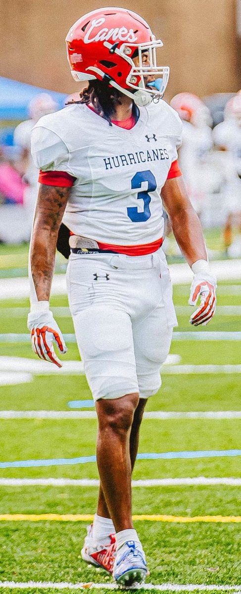 JuCoFootballACE's tweet photo. George Jallah @GeoJallah3 Louisburg JuCo @Louisburg_FB picks up @GoTigers_FB Offer @Coach_QSpellman https://t.co/KcQzxaszoR
