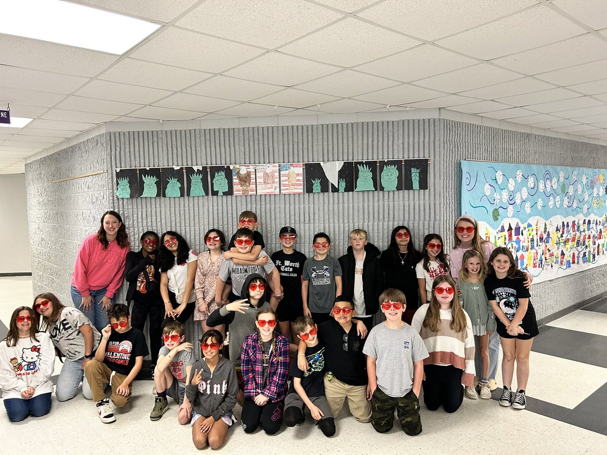 Happy Valentine’s Day from my crew🫶🏻

#AESriseabove