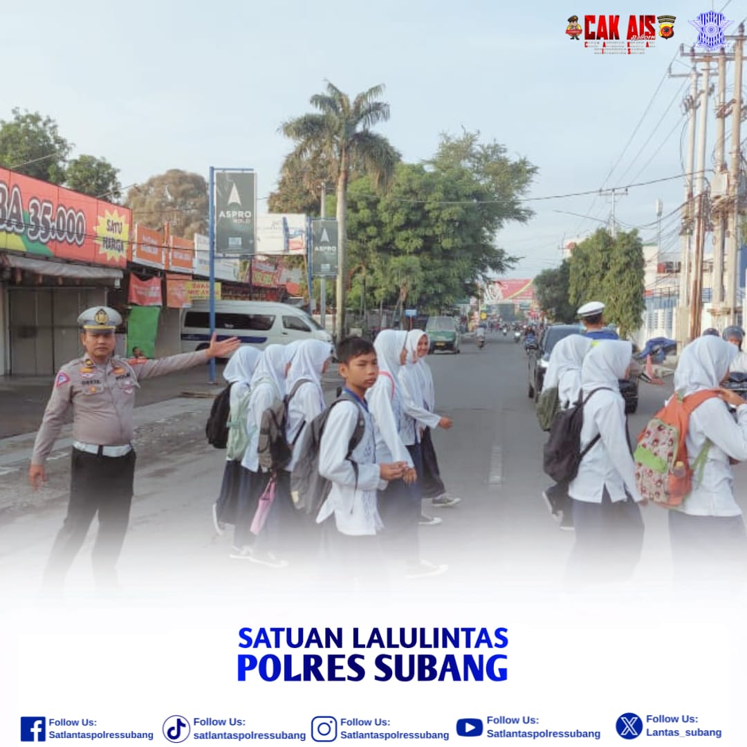 lantas_subang's tweet photo. Kanit Regident Polres Subang Melaksanakan Kegiatan Menjaga Keselamatan Penyeberangan Anak Sekolah

@ListyoSigitP 
@indo_pol  
@polisi_berita
@DivHumas_Polri 
@kotaSUBANG 
@NTMCLantasPolri 
@RTMC_PoldaJabar 
@Polripresisi 
@PolresSubang 
@Infosubang_  
#cakais #kapolressubang https://t.co/dSs6d8EcpL