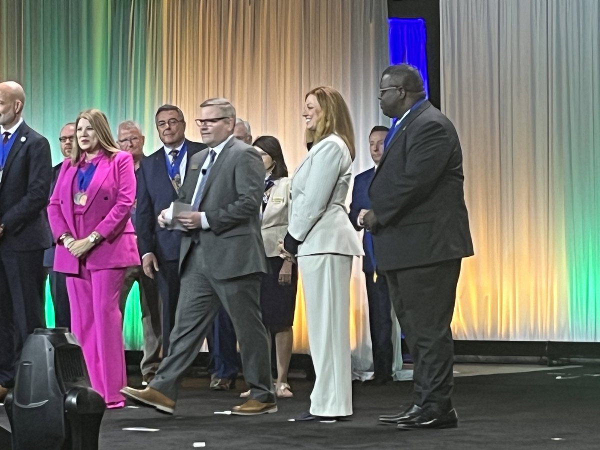 jzauner1's tweet image. Dr. Fred Williams, superintendent of the Dublin City Schools, Ga.  One of four national finalists SOY 2024 on the stage at AASA National Conference, San Diego #gssa #aasa24