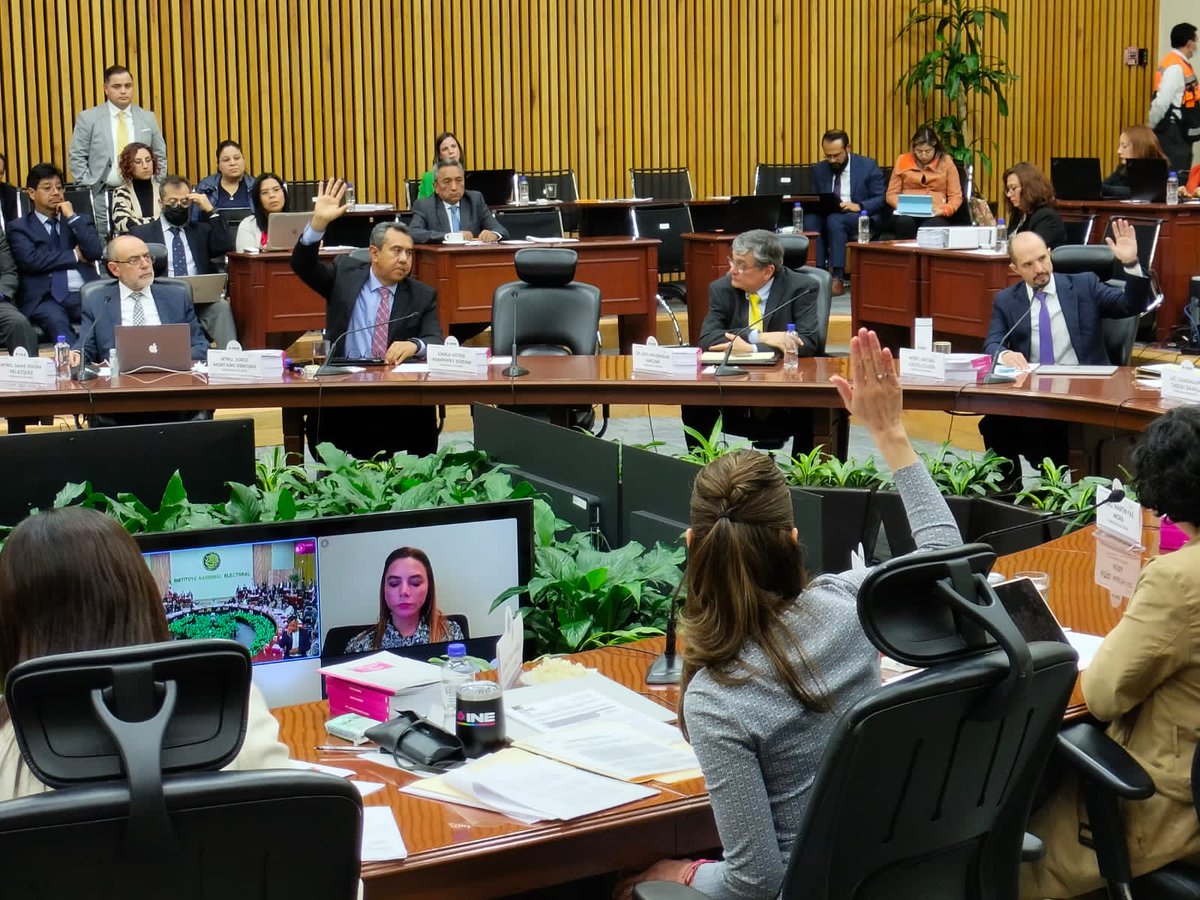 Montano_Ventura's tweet photo. La fiscalización electoral es muy importante porque favorece la equidad en la contienda, la transparencia y la rendición de cuentas en el proceso electoral concurrente 2023-2024. 
#VivamosLaDemocracia https://t.co/gc62BXJ6Cd