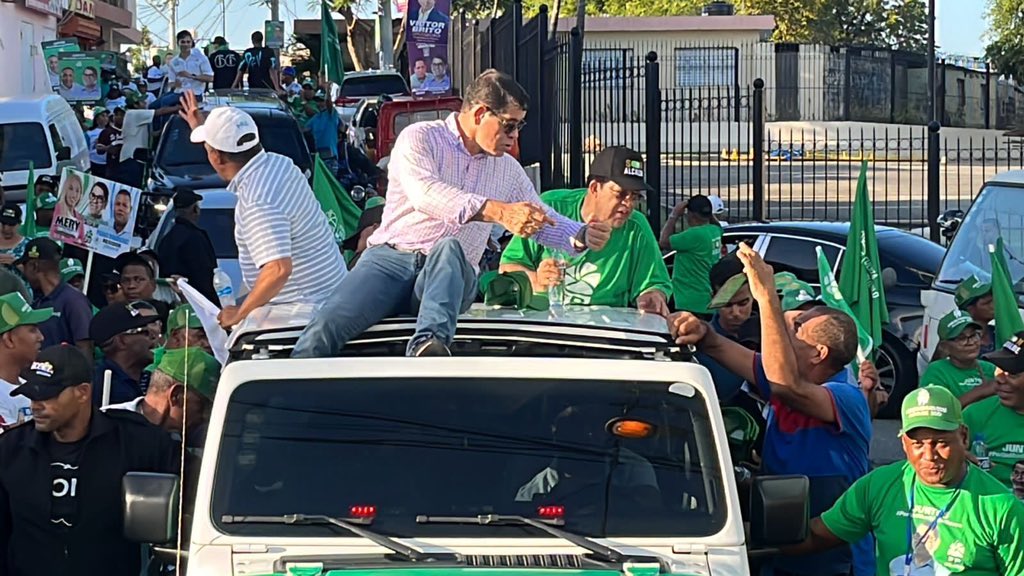 merys9553's tweet photo. Mi voto va por Aquilino Serrata (Son) Alcalde, porque su liderazgo es sinónimo de renovación y esperanza para un Santo Domingo Oeste más justo, verde y sostenible. 

#MiVotoVaPorAquilinoSerrata https://t.co/jXoubhB327