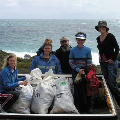 Celebrating 20 Years of Tangaroa Blue Here is a throwback to October 2005 during our first Cape to Cape Beach Clean-up. We cleaned 30 sites with 100 volunteers helping between Cape Naturaliste and Cape Leeuwin in the southwest of WA. #Decade2ForTangaroaBlue