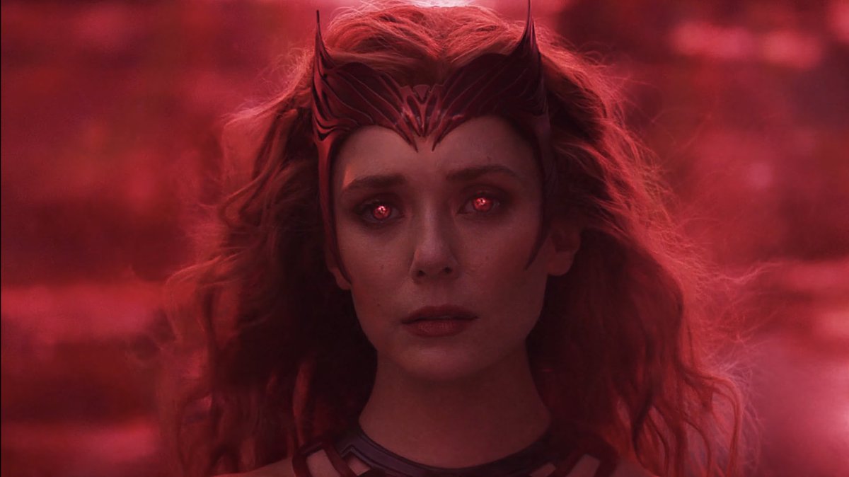 FilmUpdates's tweet photo. Happy birthday to Elizabeth Olsen! https://t.co/dvGaJoMtVr