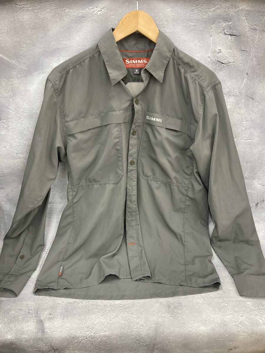 pangaea_fishing's tweet image. 万代多賀城店開店で御座います‼️

シムスのウエア類が色々と入荷致しました😀
ロッド、リール、ルアーはもちろんウエア類の買取も行っております😁
特にレインウエアは強化買取中❗️
是非一度査定にお持ち下さい🙇‍♂️
#中古釣具
#釣具買取
#SIMMS
#万代で遊ぶ買う