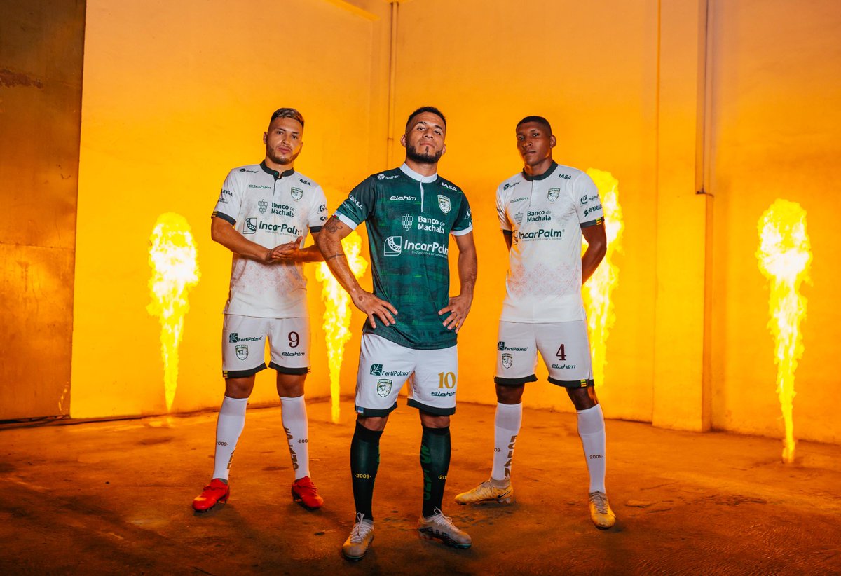 La indumentaria oficial de <a href="/Orense_SC/">Orense Sporting Club</a> 🔥🔥