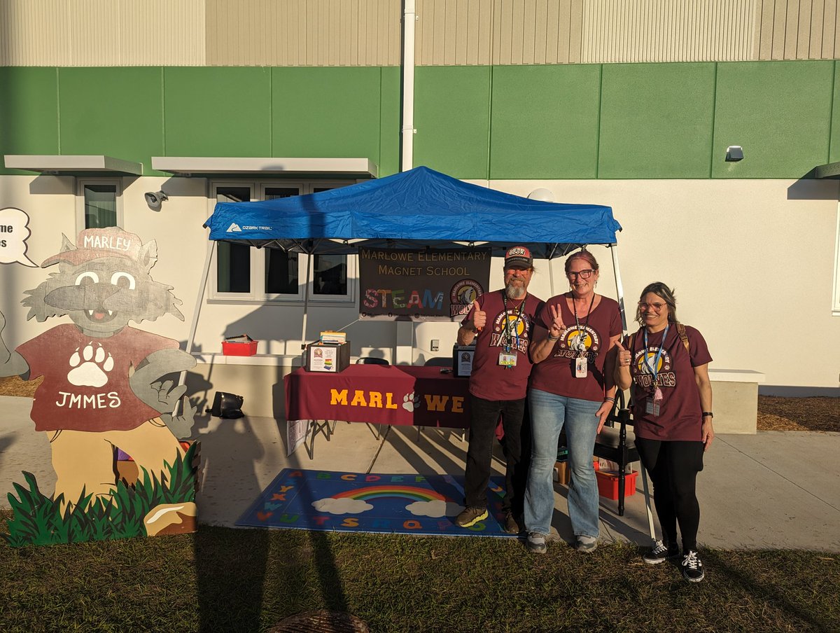 What an awesome event tonight at Gulf High celebrating literacy! <a href="/PascoLiteracy/">Pasco Literacy</a> <a href="/gulfhighschool/">Gulf High School</a>