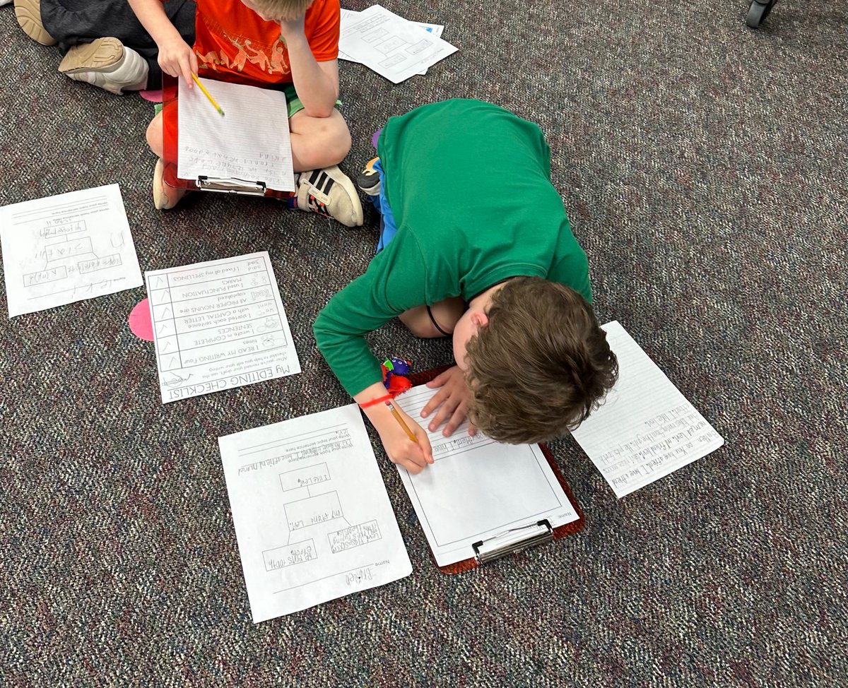 MrsWoods_TCES's tweet photo. These writers are making their way through the writing process. Today was self and peer evaluation. Monday we will celebrate and share; so proud of their hard work! #thewritingprocess #finaldraft @TISD_ELAR https://t.co/yexo7X1CAt