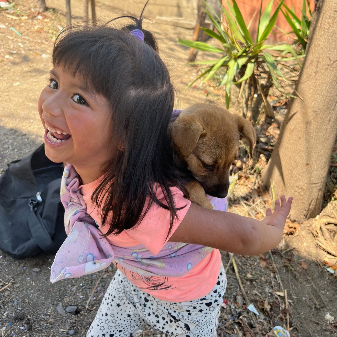 MisDisTrips's tweet image. When on your mission trip, amidst the hustle and bustle of serving others, don’t forget to pause and cherish the little moments. ✋💖  

#MissionTrip #MissionTrips #Christian #Leadership #Simplicity #Joy #Internship