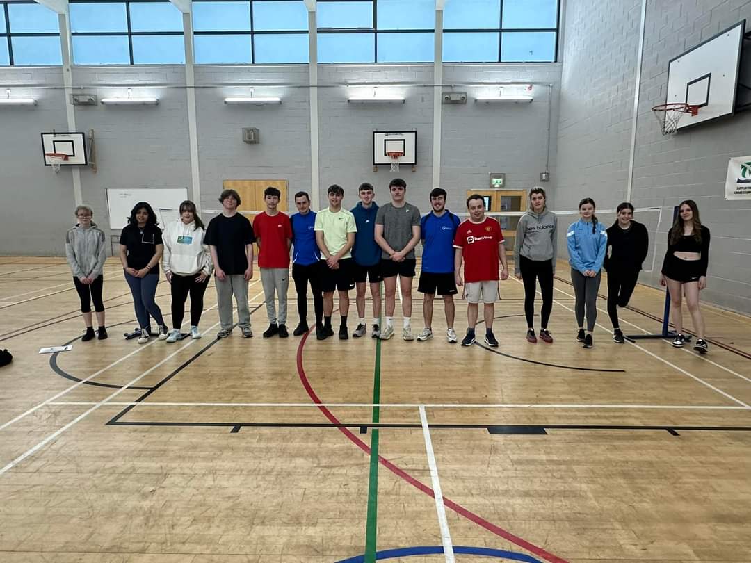 15 Awesome Young Leaders through the #BadmintonBasics course 🏸 Bing Bang Bosh @SBUWestRDO @BadmintonScot #ChooseToLead #ActiveSchools #sportscotland