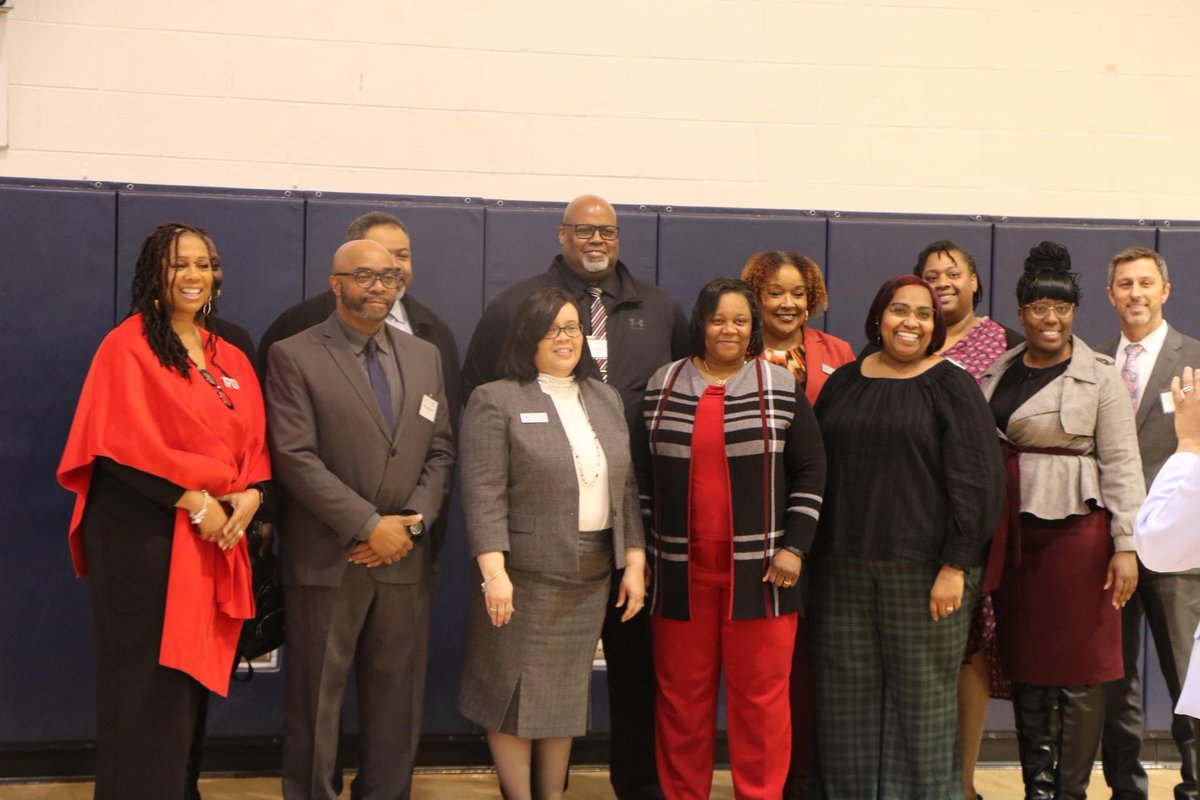 RoanokeChowanCC's tweet photo. Today we hosted the State of Educational Attainment, in partnership with myFutureNC. We're thrilled to forge ahead in our partnership with them for future endeavors. Stay tuned for more updates! 

#EducationForAll
#DiscoverRCCC https://t.co/MJamYX3hUt