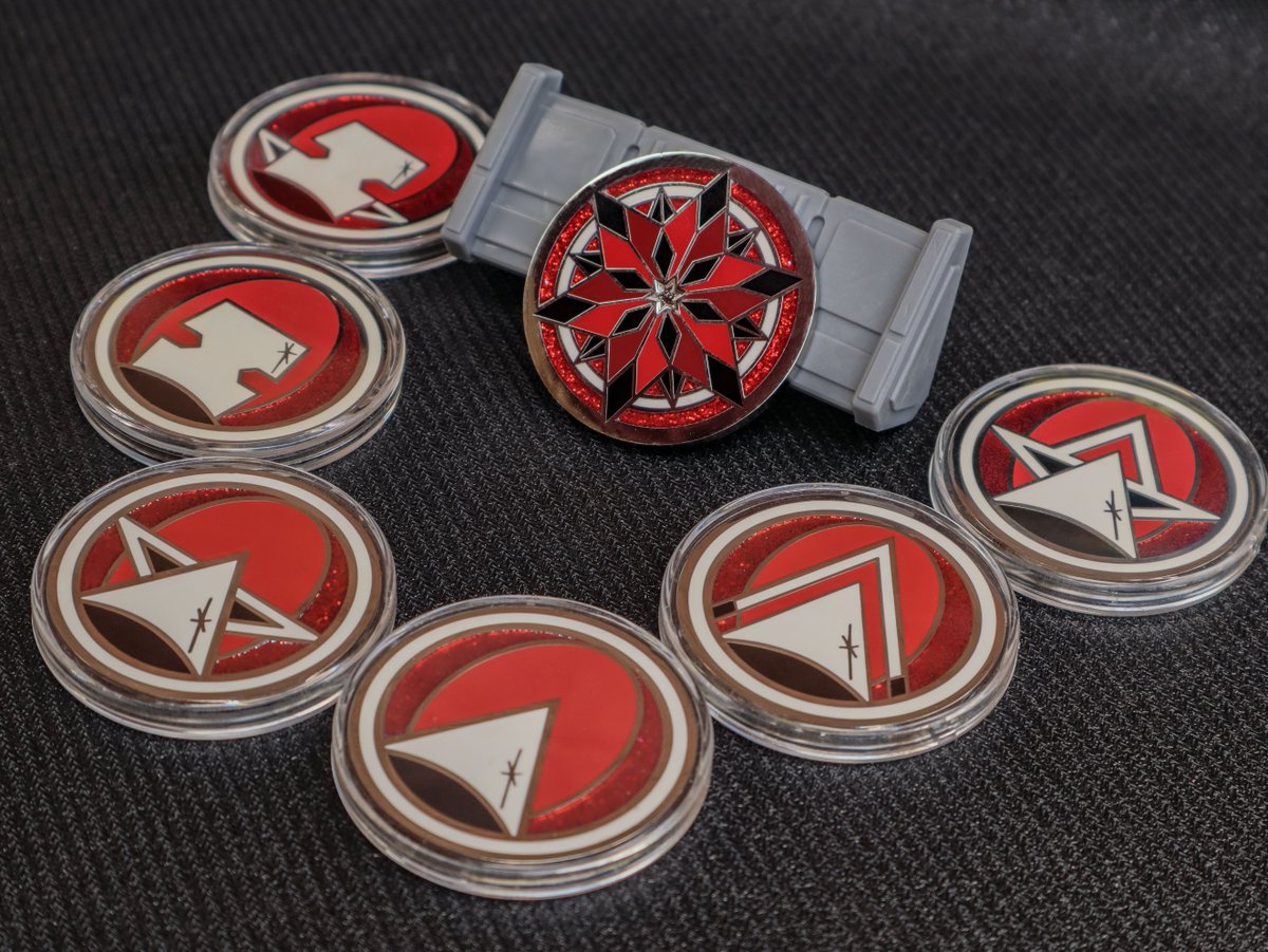 Available as singles or as part of a larger playset. Our Prize Order tokens for Legion will prove to your opponent that you’re playing on an entirely different level.

luxuryplaystyle.com/collections/le…

#starwarsfans #starwarsgeek #starwarslover #skirmish #miniatures #starwars #swlegion