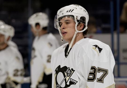 crosbyhistory87's tweet photo. Sidney Crosby as a Teenager in the NHL

18 Years Old: 102 Points

19 Years Old: 120 Points, MVP

Youngest player ever to hit 100 and 200 points.

First and only teenager to win a scoring title in the 4 major North American sports leagues.

The Greatest Immediately! https://t.co/Sn4jRBP3Rw