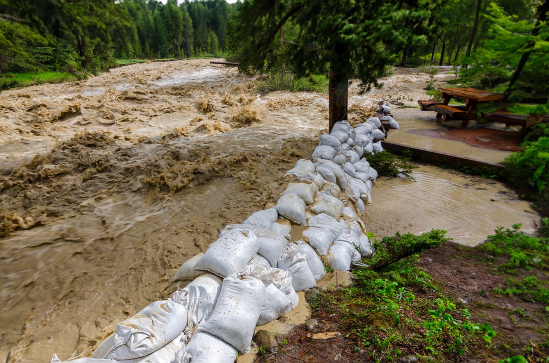 ☔️ BC Floods are coming! Don't wait! 🇨🇦

TMH Sandbags are your fast & reliable defense. Get ready now, protect your property & peace of mind.

Visit our website or call today! 

#floodpreparedness #BCFloods #sandbags #TMHIndustries #BritishColumbia