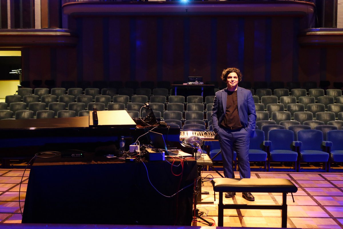 Really enjoyed performing at Flagey Piano Days (@FlageyStudios) in Brussels last weekend, playing a selection of @cyborgsoloists works including @LJBcomposer's SHOW(ti)ME. Great crew and beautiful hall.