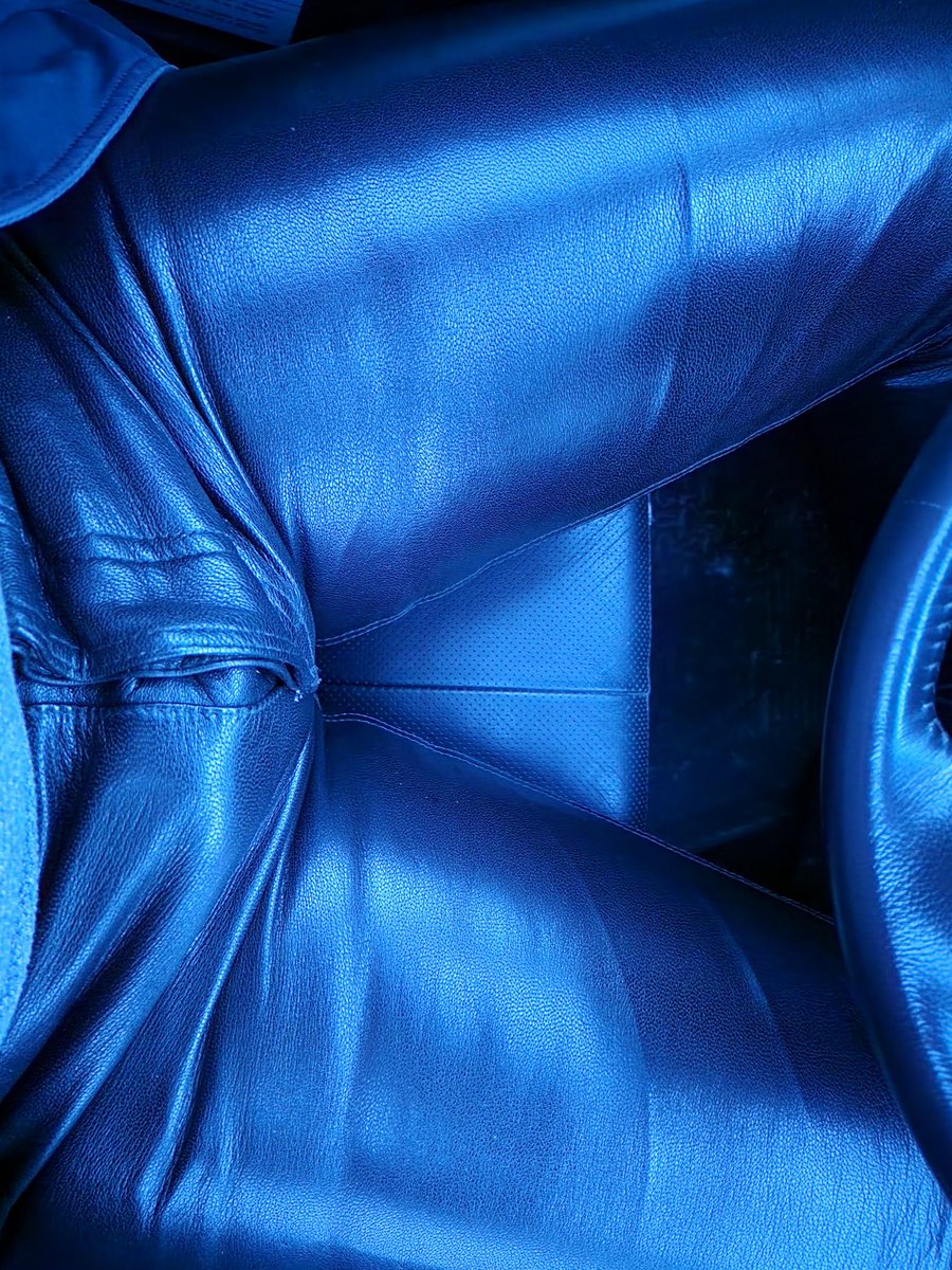 Vlad_ssh's tweet image. Driving in tight leather pants