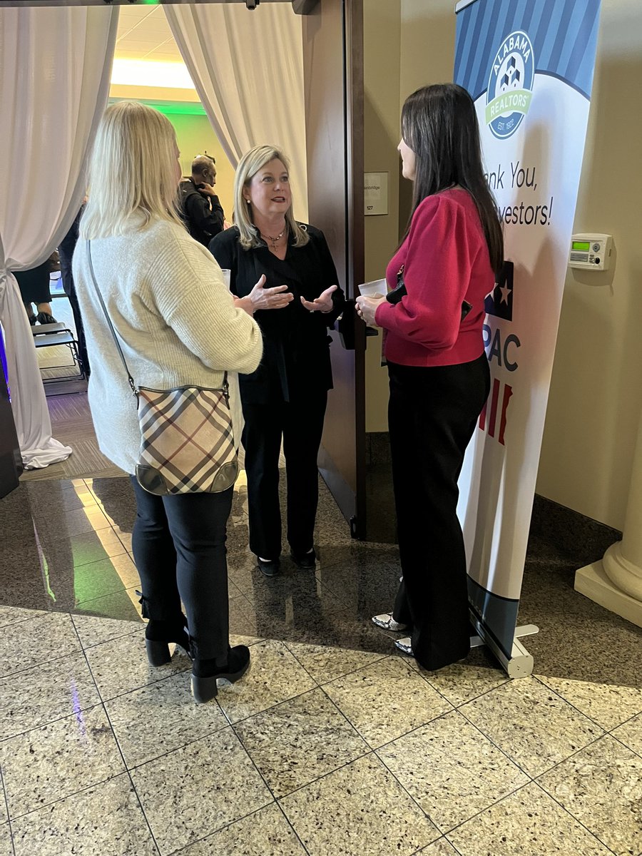 Enjoyed attending the Alabama Association of Realtors reception this week. It was great connecting with professionals dedicated to improving Alabama’s real estate industry!